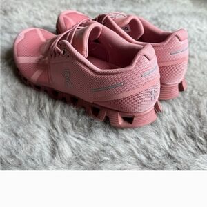 On running womens 9.5